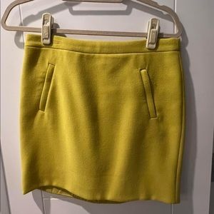 J.Crew Yellow Pencil Skirt Faux Pockets Lined Hidden Zip Closure Size 2 b1